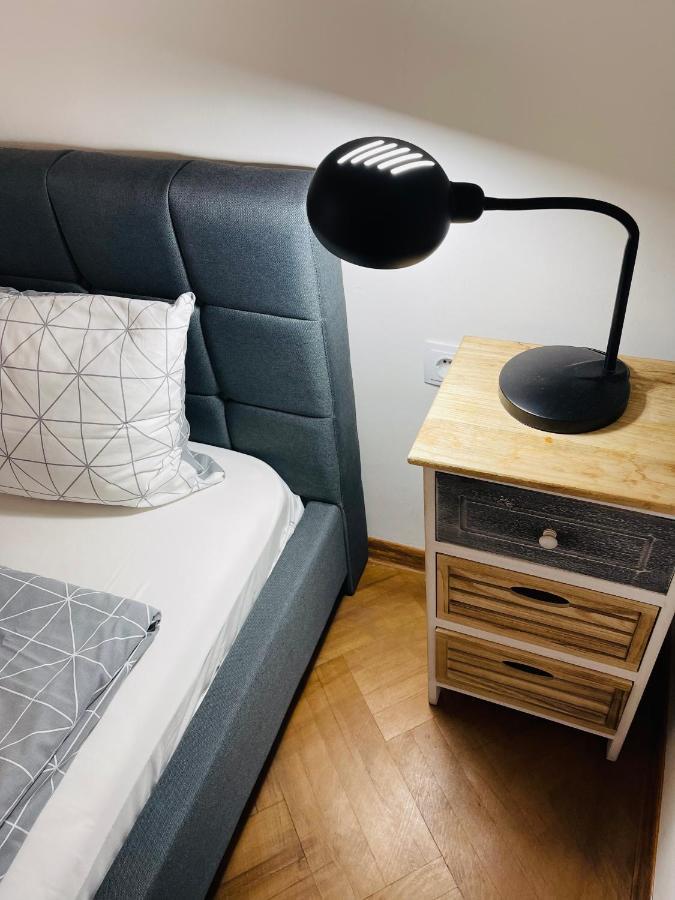 Guest House Third Floor 트빌리시 외부 사진