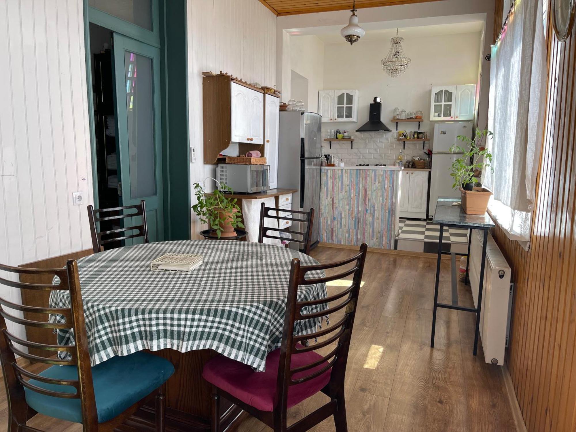 Guest House Third Floor 트빌리시 외부 사진