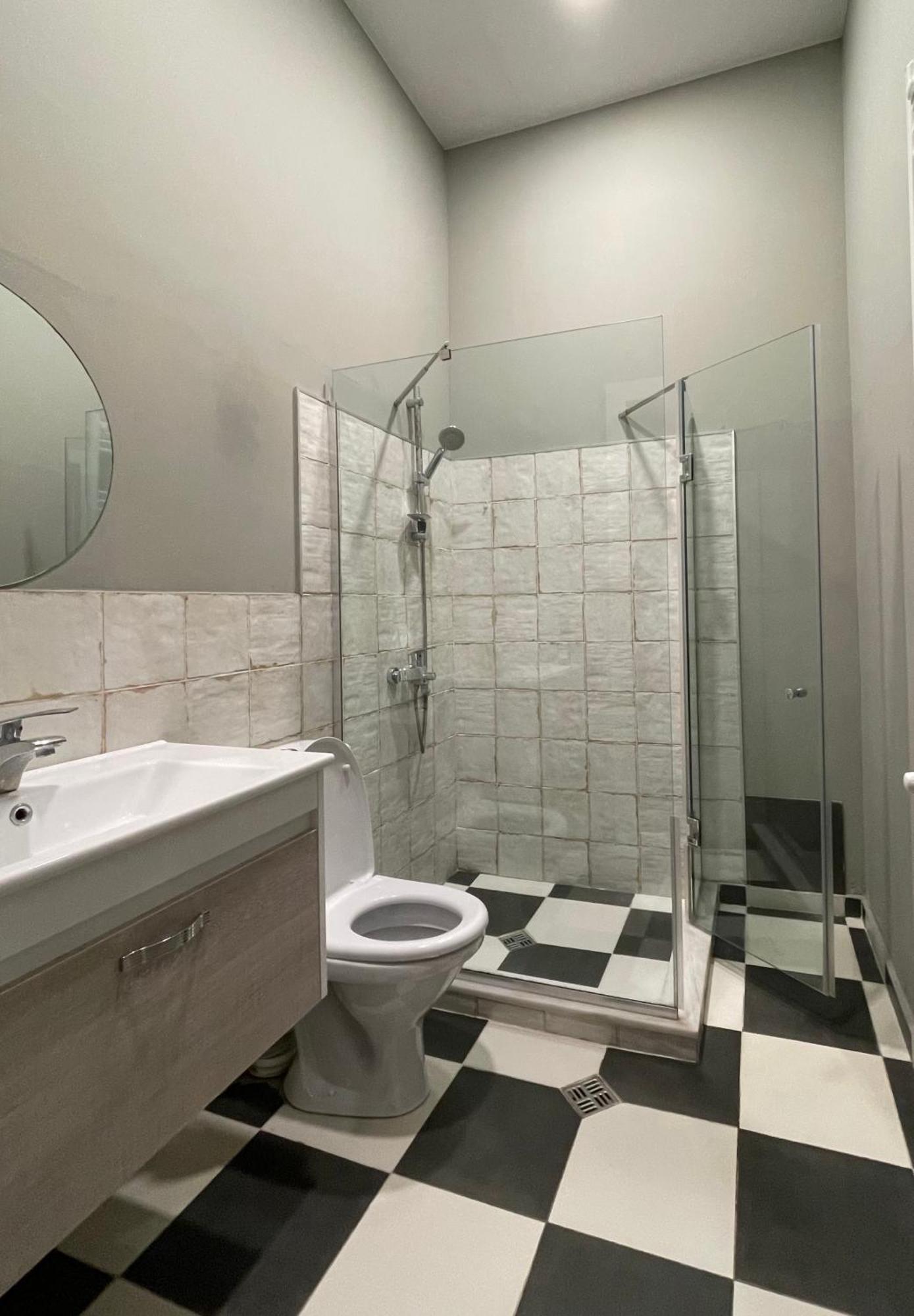 Guest House Third Floor 트빌리시 외부 사진