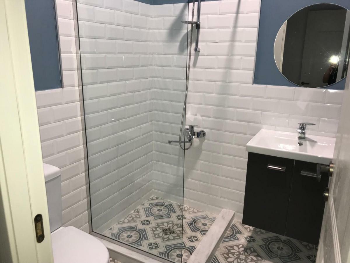 Guest House Third Floor 트빌리시 외부 사진
